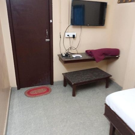 Sri Ambika Lodge Rajapalaiyam Zewnętrze zdjęcie