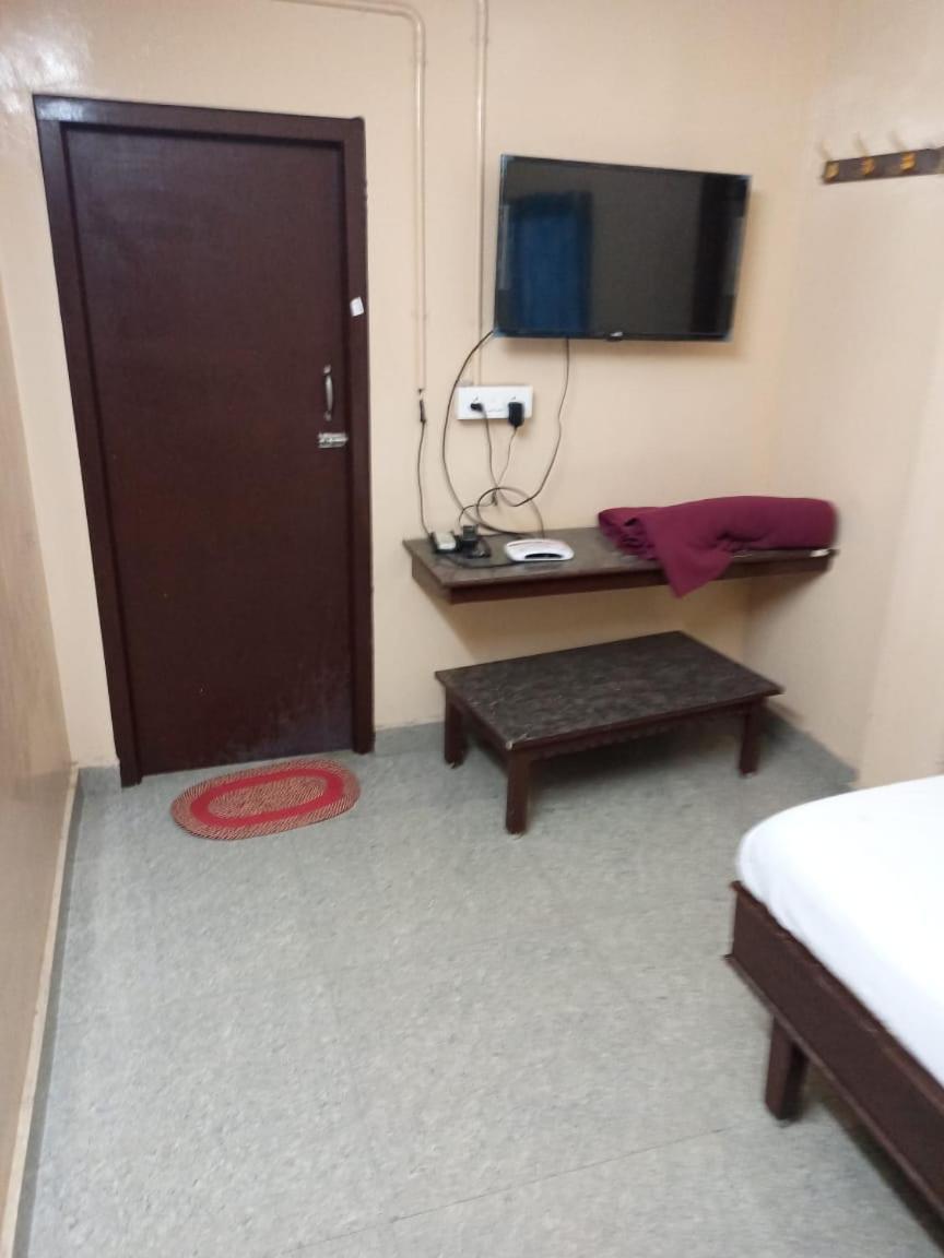 Sri Ambika Lodge Rajapalaiyam Zewnętrze zdjęcie